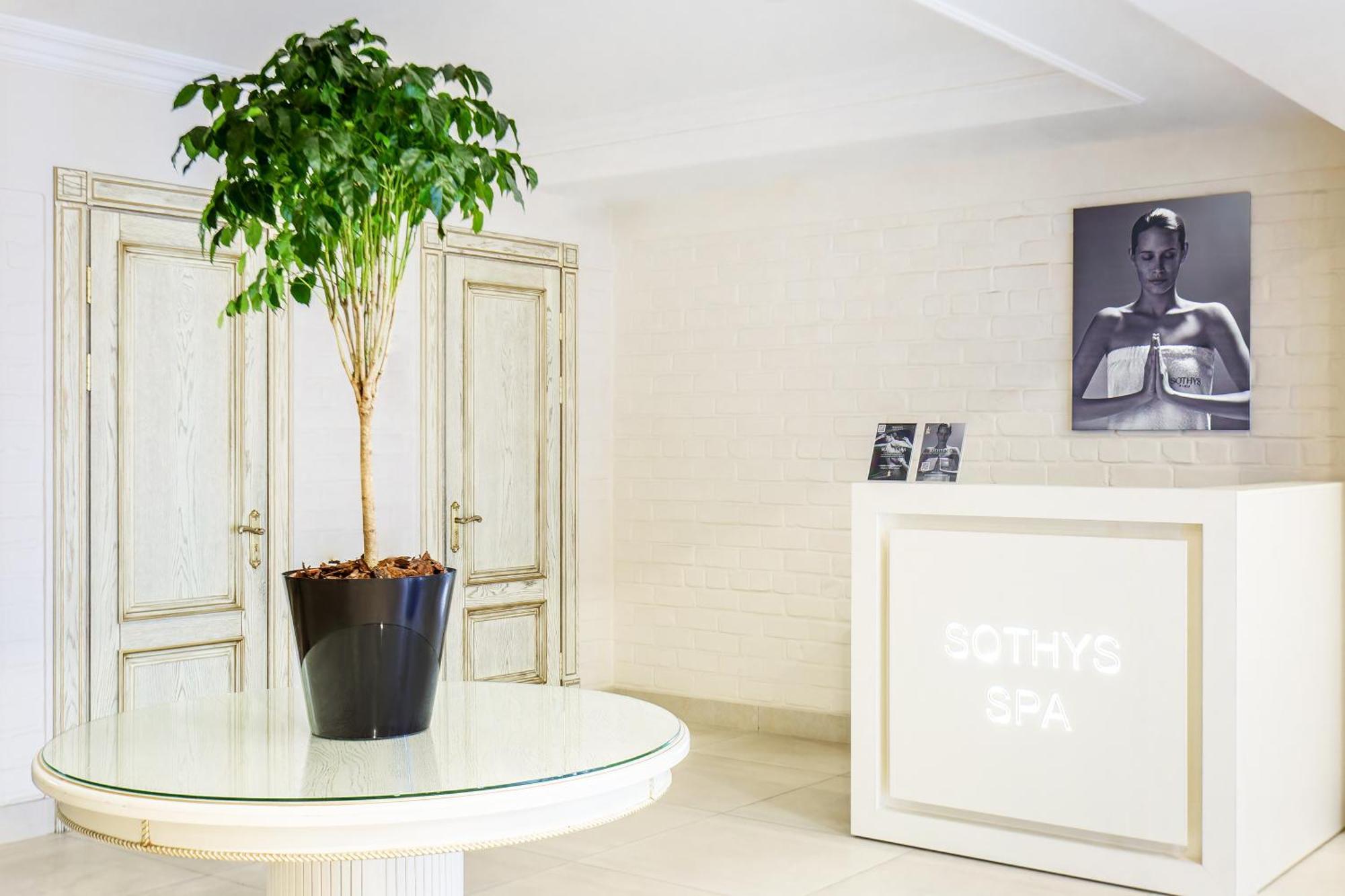 Praga Hotel ทาชเคนต์ ภายนอก รูปภาพ