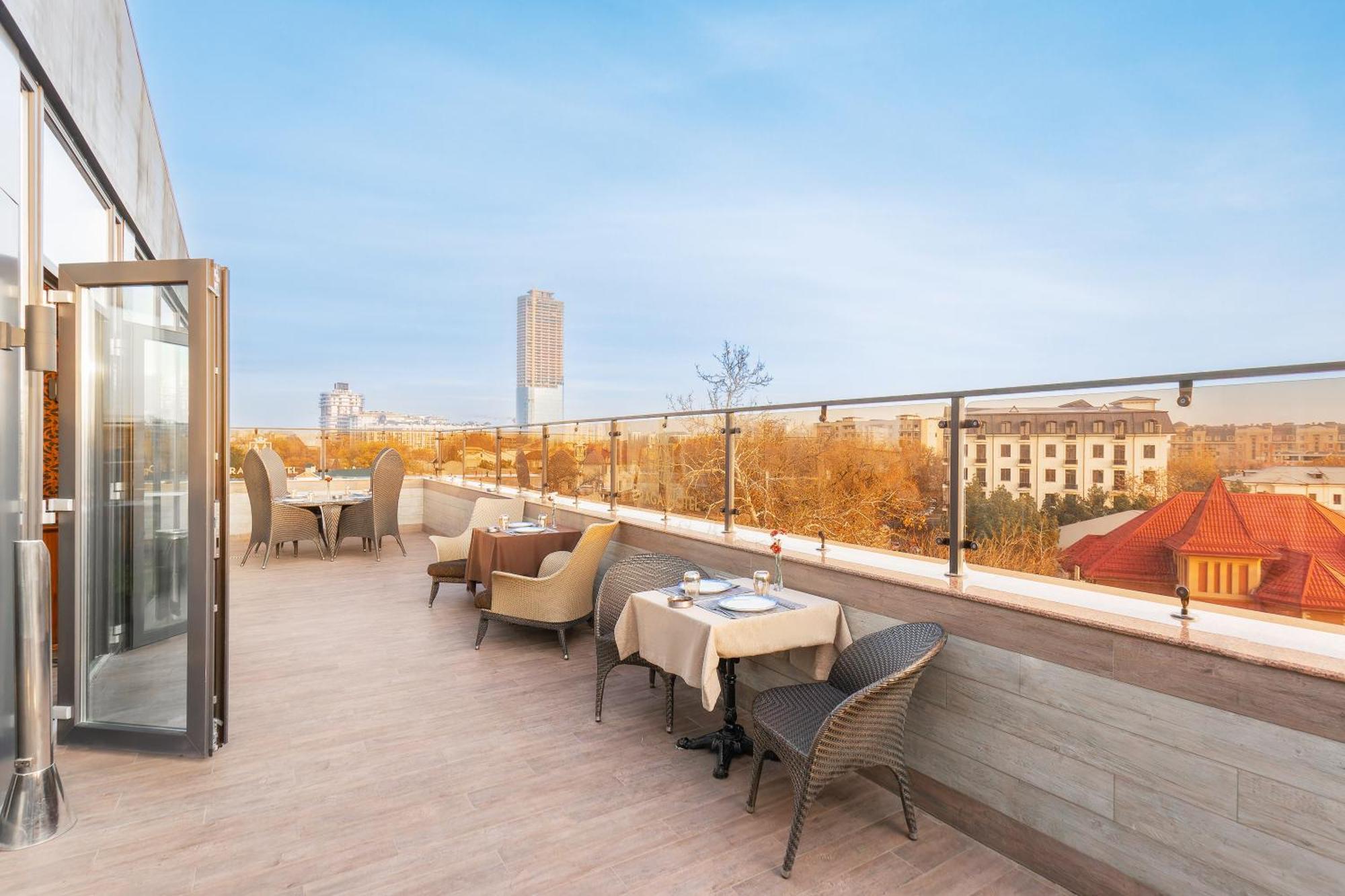 Praga Hotel ทาชเคนต์ ภายนอก รูปภาพ